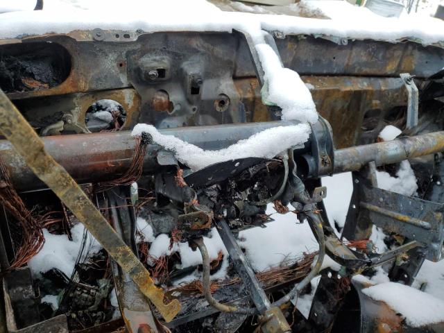 Photo 9 from auction – 2004 FORD FREESTAR S with VIN 2FMDA52274BA65146