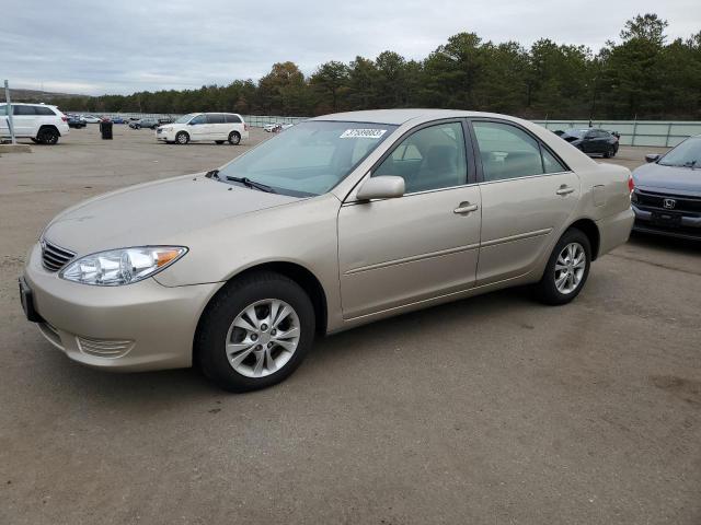 TOYOTA CAMRY LE 2005 with VIN 4T1BF32K05U619765 - Photo from auction