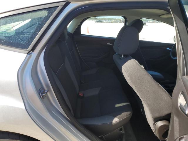 Zdjęcie 10 z aukcji – 2014 FORD FOCUS SE z VIN 1FADP3K27EL417625