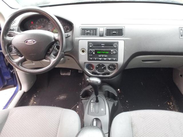 Photo 8 from auction – 2005 FORD FOCUS ZX3 with VIN 3FAFP31N45R116347