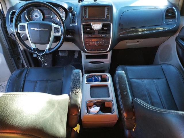 Photo 8 from auction – 2014 CHRYSLER TOWN & COU with VIN 2C4RC1BG1ER357960