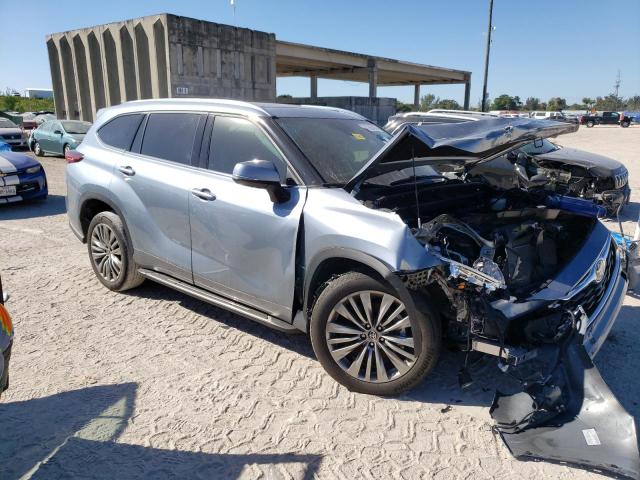 صورة رقم 4 من المزاد - 2021 TOYOTA HIGHLANDER مع VIN 5TDFZRAH6MS071179