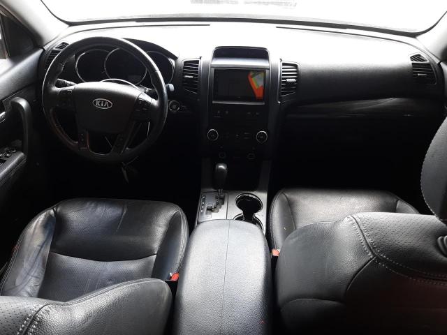 Photo 8 from auction – 2011 KIA SORENTO EX with VIN 5XYKU4A23BG002018