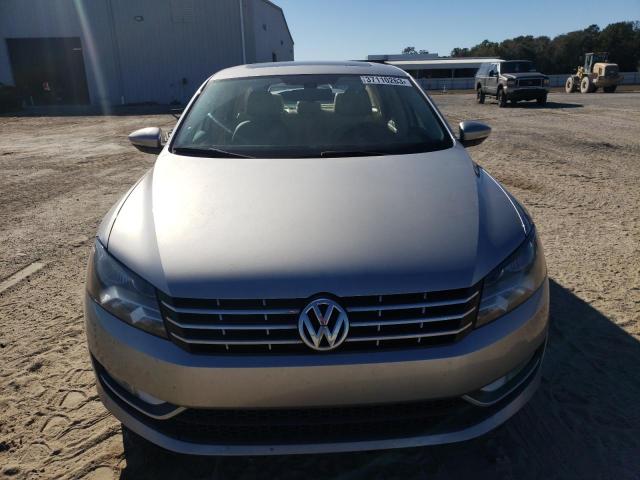 Photo 5 from auction – 2012 VOLKSWAGEN PASSAT SE with VIN 1VWBM7A3XCC048023