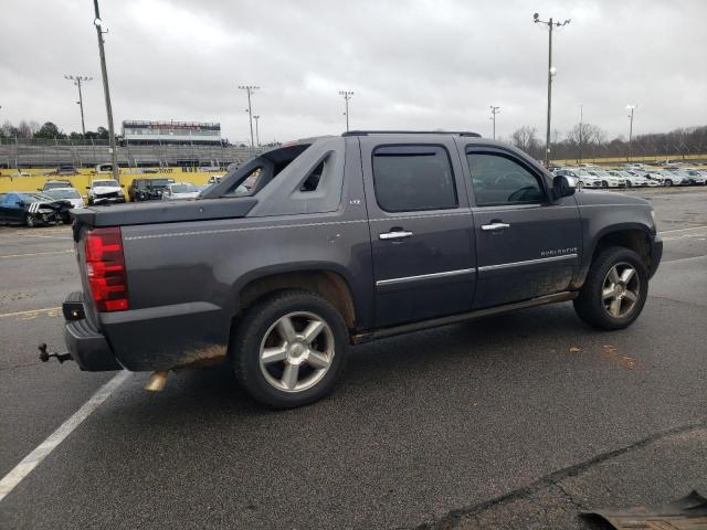 Photo 3 from auction – 2010 CHEVROLET AVALANCHE with VIN 3GNVKGE02AG232489