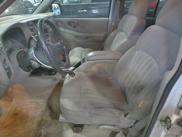 Photo 7 from auction – 2004 CHEVROLET BLAZER with VIN 1GNDT13X44K160200