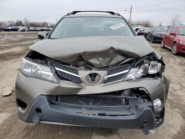 Photo 5 from auction – 2015 TOYOTA RAV4 XLE with VIN JTMRFREV7FD156715