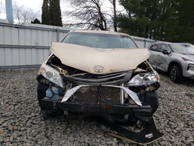 Photo 5 from auction – 2012 TOYOTA SIENNA XLE with VIN 5TDYK3DC2CS201306