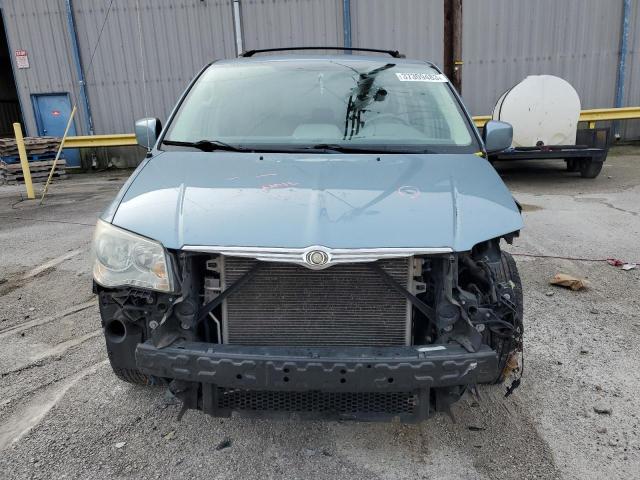Photo 5 from auction – 2009 CHRYSLER TOWN & COU with VIN 2A8HR54129R617940