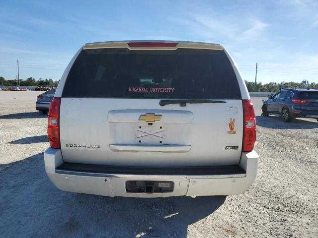 Photo 6 from auction – 2012 CHEVROLET SUBURBAN K with VIN 1GNSKKE72CR219036