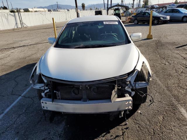 Photo 5 from auction – 2015 NISSAN ALTIMA 2.5 with VIN 1N4AL3AP7FN863761