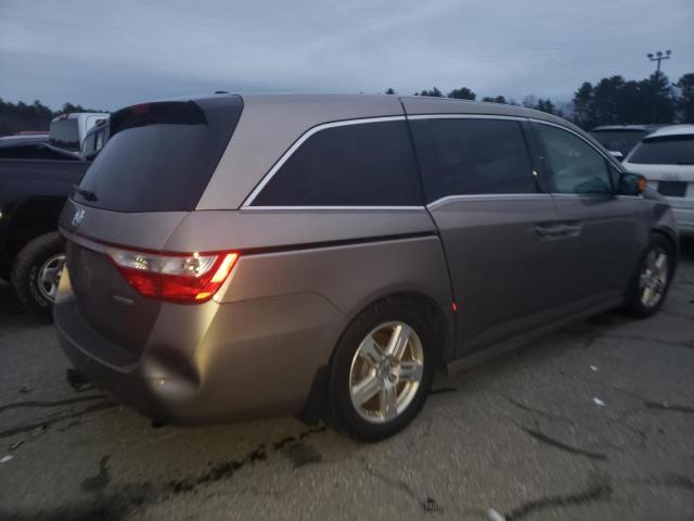 Photo 3 from auction – 2011 HONDA ODYSSEY TO with VIN 5FNRL5H97BB007241
