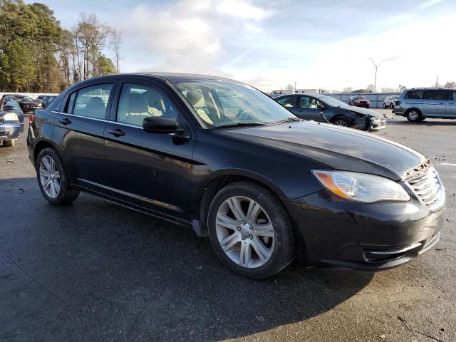 Photo 4 from auction – 2013 CHRYSLER 200 LX with VIN 1C3CCBAB7DN761475