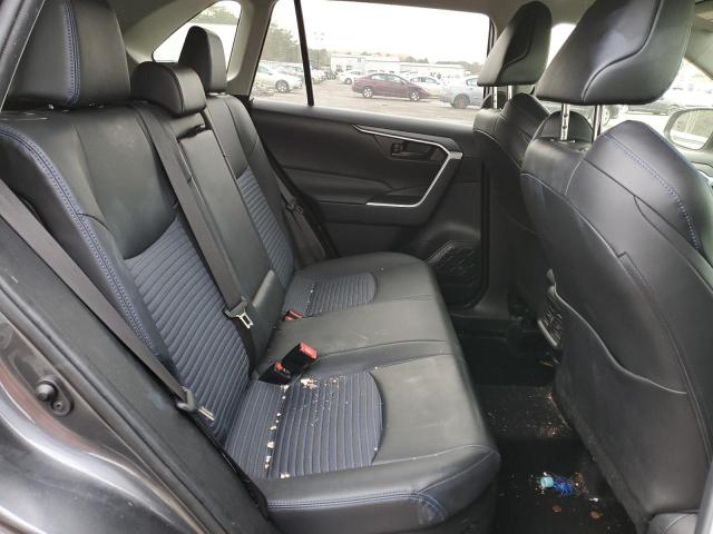 Photo 11 from auction – 2019 TOYOTA RAV4 LE with VIN JTMLWRFV6KD024561