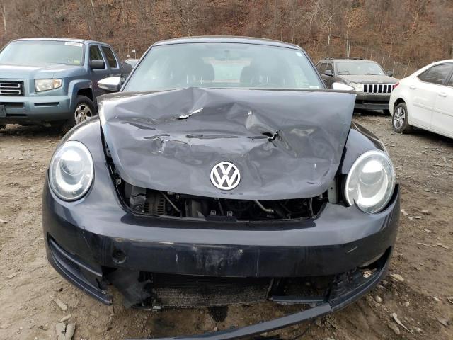 Photo 5 from auction – 2013 VOLKSWAGEN BEETLE with VIN 3VWJP7AT0DM657415