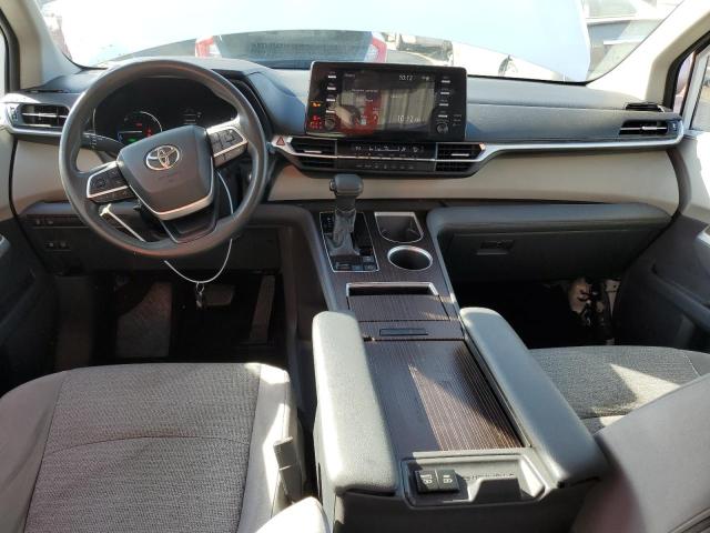 Photo 8 from auction – 2021 TOYOTA SIENNA LE with VIN 5TDKRKEC5MS026173