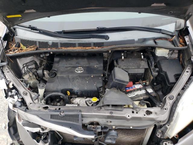 Photo 12 from auction – 2011 TOYOTA SIENNA XLE with VIN 5TDYK3DC5BS127815