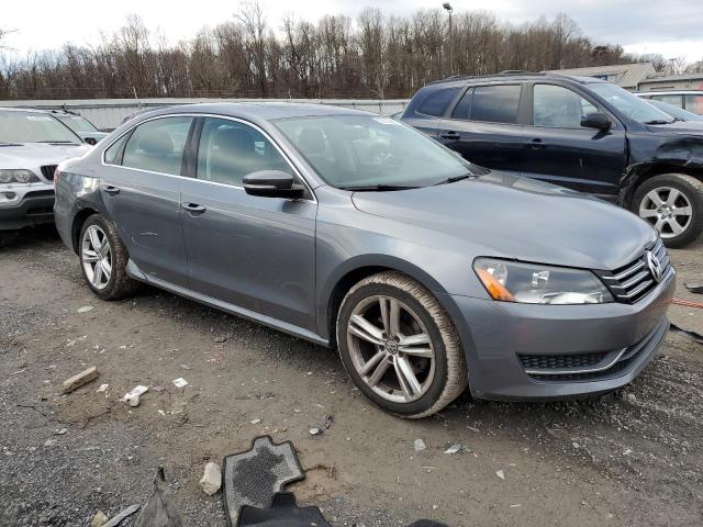 Photo 4 from auction – 2014 VOLKSWAGEN PASSAT SE with VIN 1VWBP7A3XEC017543