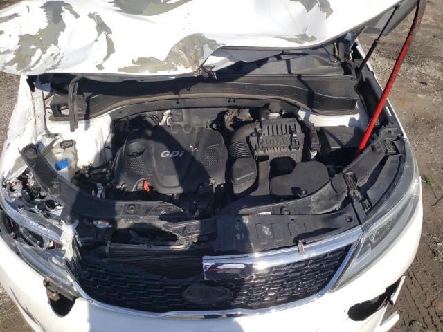 Photo 12 from auction – 2015 KIA SORENTO LX with VIN 5XYKTCA65FG650529