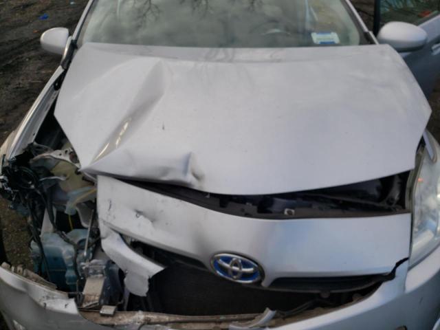 Photo 11 from auction – 2010 TOYOTA PRIUS with VIN JTDKN3DU6A0096646