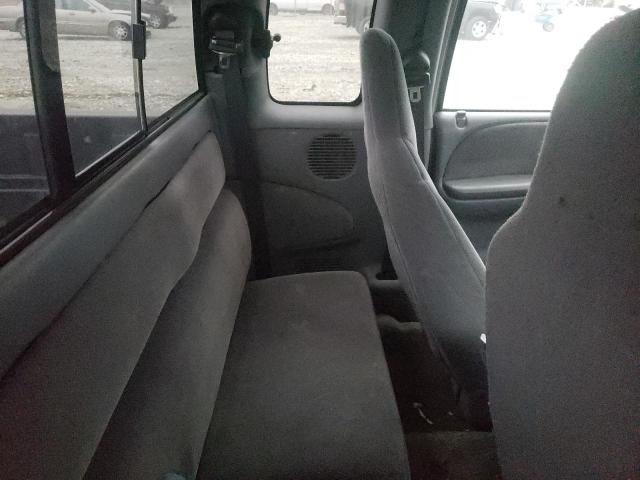 Photo 10 from auction – 2000 DODGE DAKOTA with VIN 1B7GL22X4YS550765