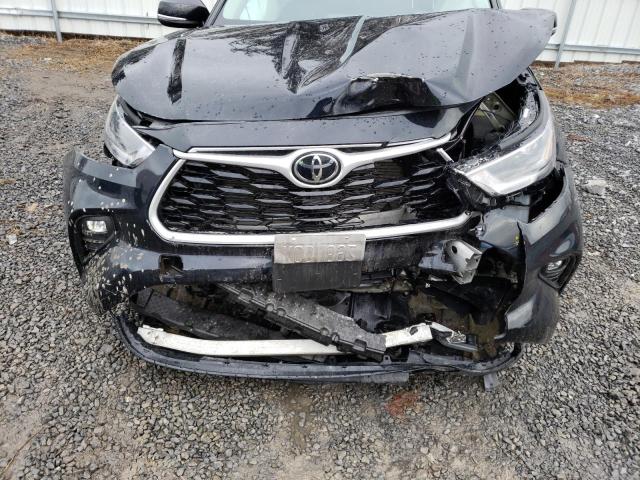 Photo 12 from auction – 2021 TOYOTA HIGHLANDER with VIN 5TDGZRBH3MS140347