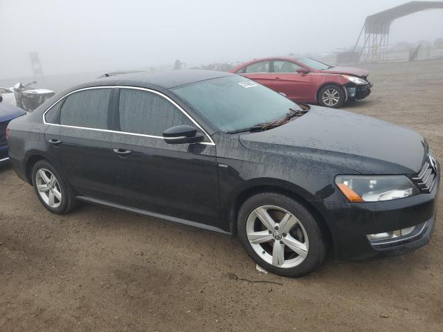 Photo 4 from auction – 2015 VOLKSWAGEN PASSAT S with VIN 1VWAT7A32FC101672