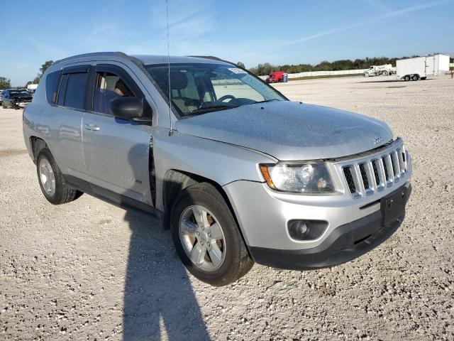 Photo 4 from auction – 2014 JEEP COMPASS SP with VIN 1C4NJCBA1ED523635