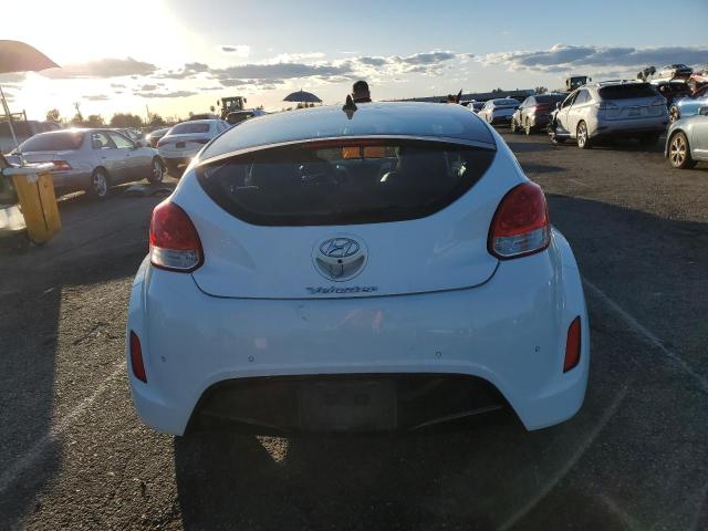 Photo 6 from auction – 2013 HYUNDAI VELOSTER with VIN KMHTC6AD4DU137087