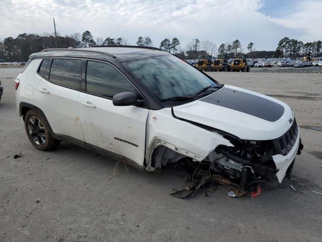 Photo 4 from auction – 2018 JEEP COMPASS TR with VIN 3C4NJDDB3JT465611