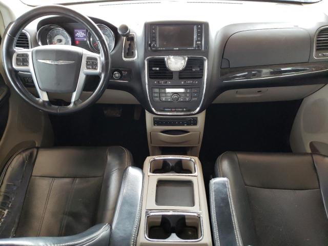 Photo 8 from auction – 2011 CHRYSLER TOWN & COU with VIN 2A4RR8DG2BR609998