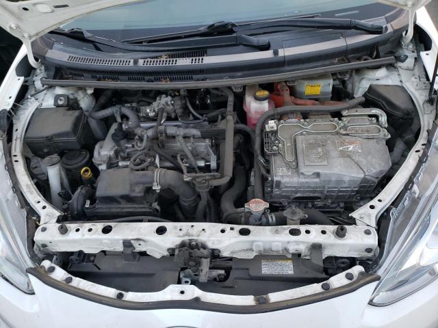 Photo 11 from auction – 2015 TOYOTA PRIUS C with VIN JTDKDTB39F1109615