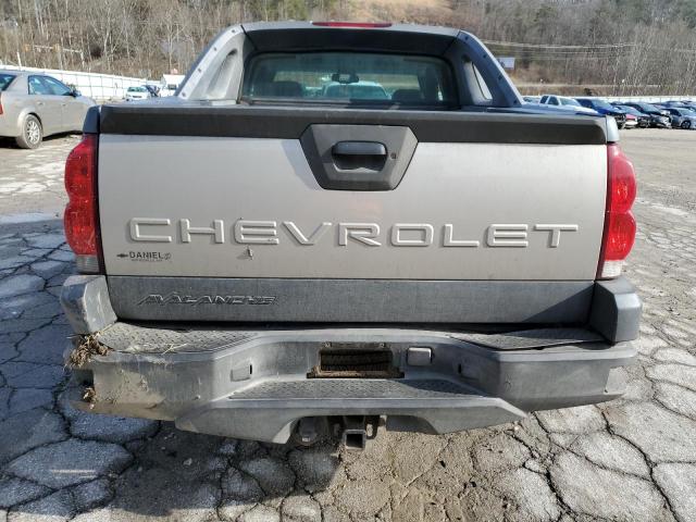 Photo 6 from auction – 2004 CHEVROLET AVALANCHE with VIN 3GNEK12T14G243502