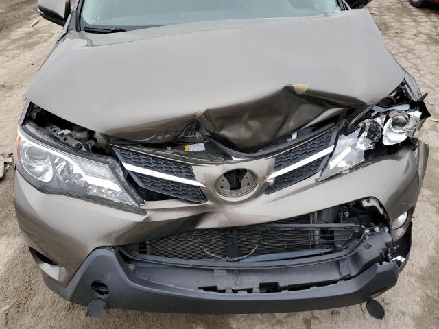 Photo 11 from auction – 2015 TOYOTA RAV4 XLE with VIN JTMRFREV7FD156715