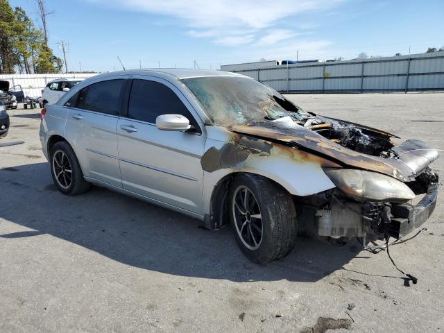 Photo 4 from auction – 2011 CHRYSLER 200 LX with VIN 1C3BC4FB5BN550692