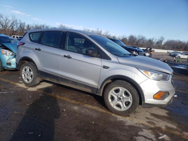 Photo 4 from auction – 2017 FORD ESCAPE S with VIN 1FMCU0F71HUE94620