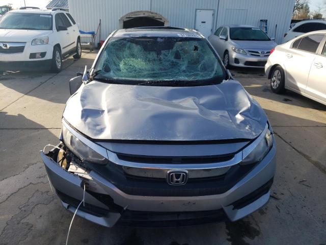 Photo 5 from auction – 2017 HONDA CIVIC EX with VIN 19XFC2F70HE227175