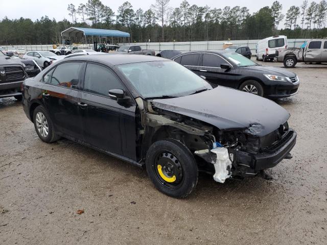 Photo 4 from auction – 2015 VOLKSWAGEN PASSAT S with VIN 1VWAT7A31FC076246