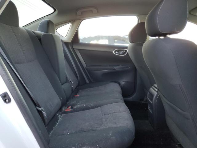 Photo 10 from auction – 2015 NISSAN SENTRA S with VIN 3N1AB7AP3FL672393