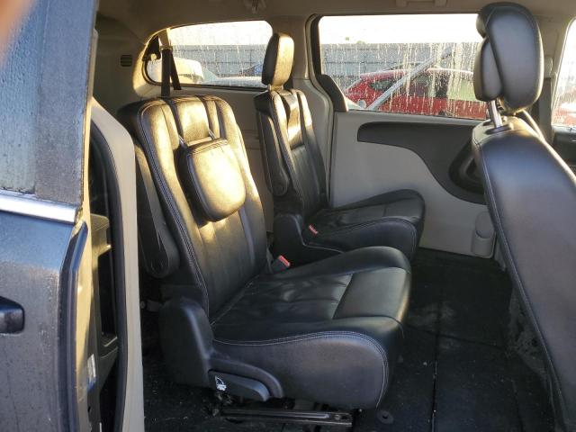 Photo 11 from auction – 2014 CHRYSLER TOWN & COU with VIN 2C4RC1BG8ER444075