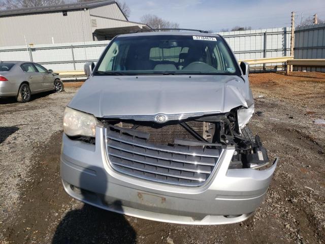 Photo 5 from auction – 2008 CHRYSLER TOWN&COUNT with VIN 2A8HR54P88R776237