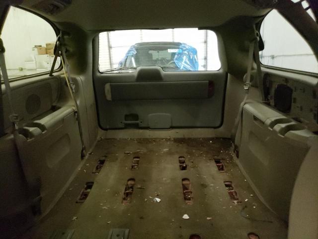 Photo 10 from auction – 2004 CHRYSLER TOWN & COU with VIN 2C4GP54L24R596462