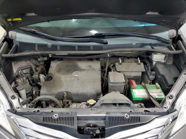 Photo 12 from auction – 2015 TOYOTA SIENNA XLE with VIN 5TDYK3DC2FS572776