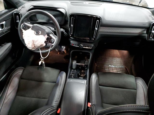 Photo 8 from auction – 2019 VOLVO XC40 T5 R- with VIN YV4162UM5K2124166