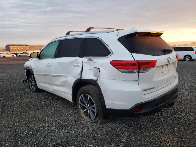 Photo 2 from auction – 2018 TOYOTA HIGHLANDER with VIN 5TDJZRFHXJS859204