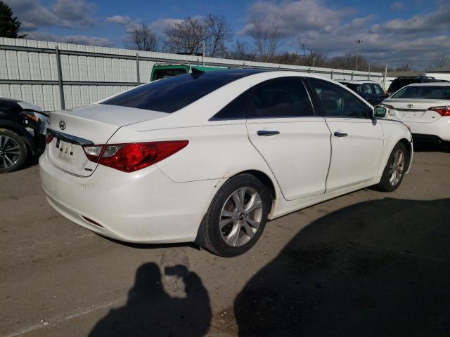 Photo 3 from auction – 2012 HYUNDAI SONATA SE with VIN 5NPEC4AC3CH440363