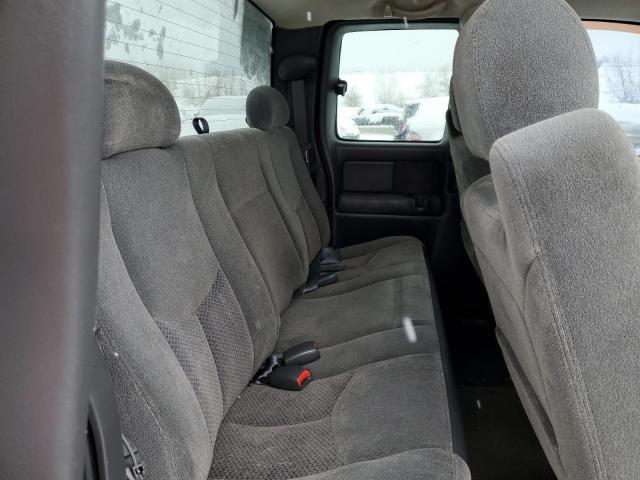 Photo 10 from auction – 2004 CHEVROLET SILVERADO with VIN 2GCEK19T341269249