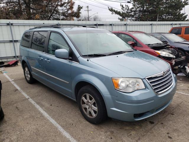 Photo 4 from auction – 2010 CHRYSLER TOWN & COU with VIN 2A4RR8DX7AR377221