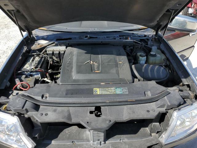 Photo 12 from auction – 2005 LINCOLN NAVIGATOR with VIN 5LMFU28525LJ05051