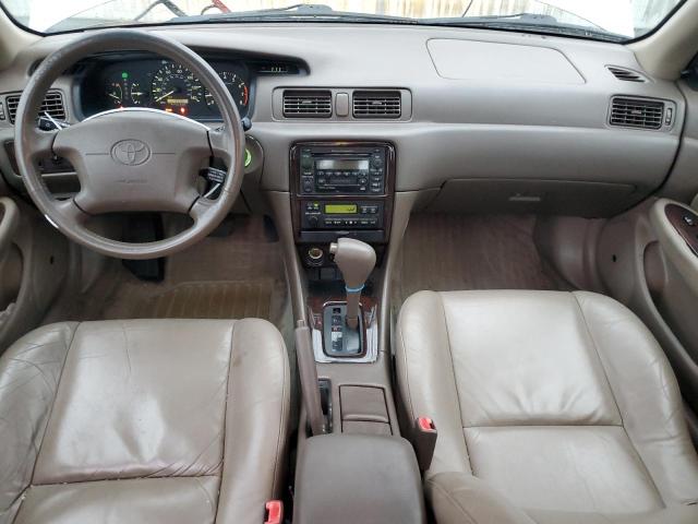 Photo 8 from auction – 2000 TOYOTA CAMRY LE with VIN 4T1BF28K3YU102479
